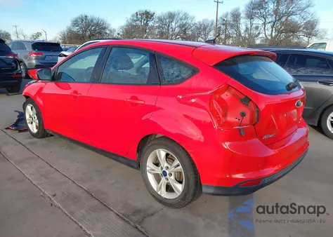 2014 Ford Focus Se z USA, uszkodzony, nr VIN 1FADP3K25EL447383